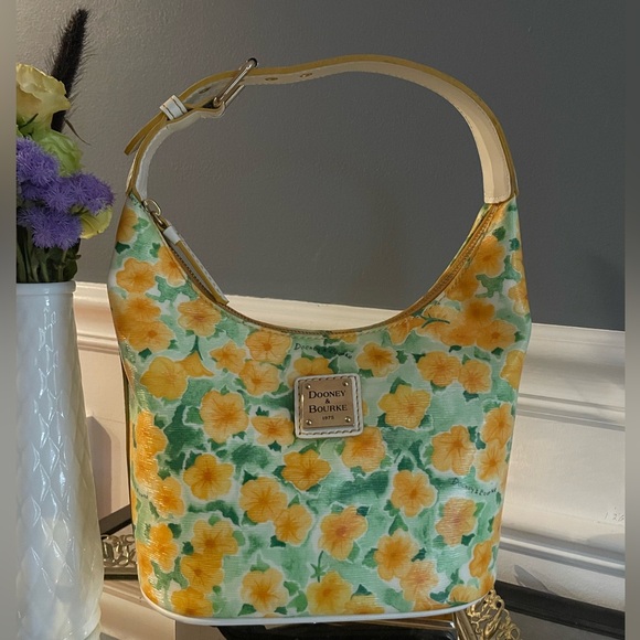 Dooney and Bourke yellow Petunia Bucket Bag- Brand New! - Picture 3 of 12